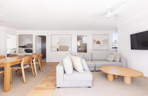 Coolangatta Apartment | Columbia Beachfront Apartments on Rainbow Bay