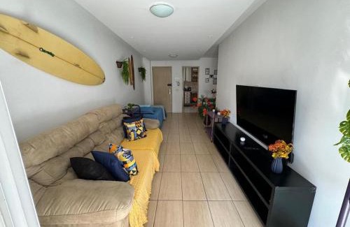 Flamengo Apartment | Com Varanda e Comodidade no Flamengo MA181-902