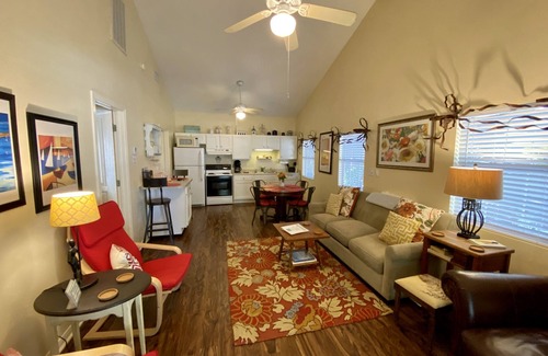 New Braunfels House | Comal Inn