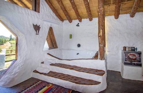 Guatape Cabin | Comarca Hobbit El Penol