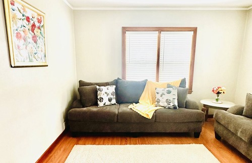 Hawley House | Come on in! Cozy retreat between Detroit Lakes and Fargo!