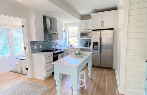 Folly Beach House | Come stay in this front beach original Folly cottage with“A Million Dollar View”