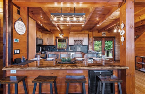 Vein Mountain House | Come To Escape - Stunning home with game room, hot tub, pet friendly!