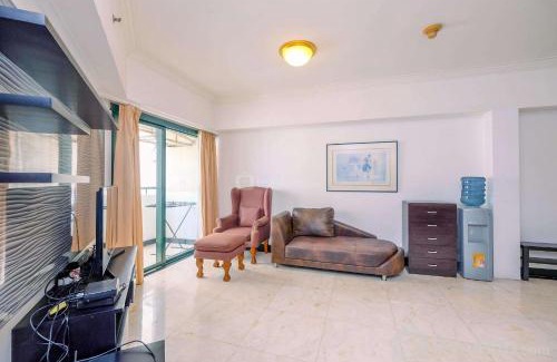 Semanggi Apartment | Comfort 2BR + Extra Room at Sudirman Tower Condominium Apartment By Travelio