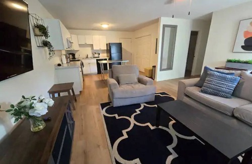 Spartanburg House | Comfort 3bd 2ba, Heart of Spartanburg!