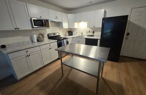 Spartanburg House | Comfort 3bd 2ba, Heart of Spartanburg!