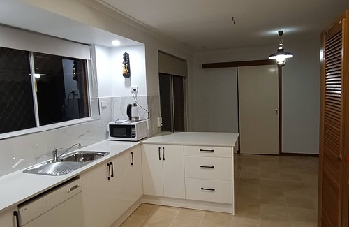 Floreat House | Comfort and Convenient