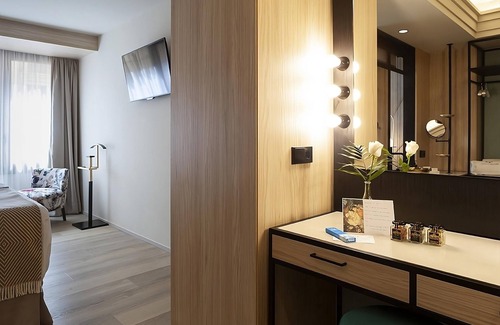 Sant Nicolau Hotel | Comfort & Convenience! Spacious Pet-friendly Room, Large Window, Fantastic View