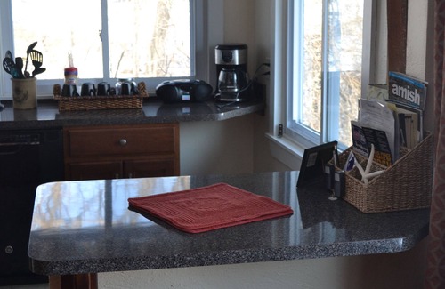 New Franklin House | COMFORT COTTAGE - On the Lake