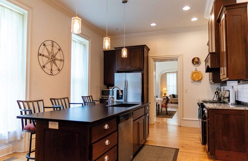 La Crosse House | Comfort & Elegance in a Historic La Crosse, Wisconsin Mansion