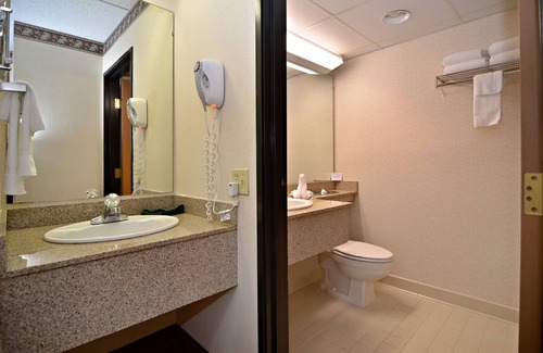 Branson Hotel | Comfort Inn at Thousand Hills