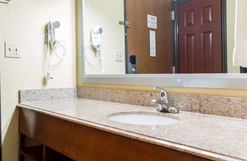 St. Andrews Hotel | Comfort Inn Columbia West