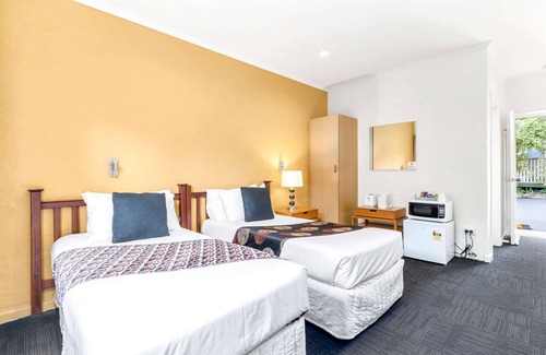 Macleod Hotel | Comfort Inn Greensborough