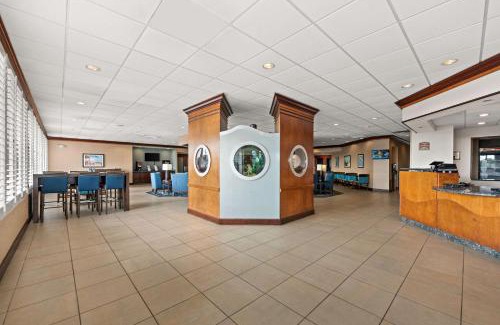 Kill Devil Hills Hotel | Comfort Inn On the Ocean