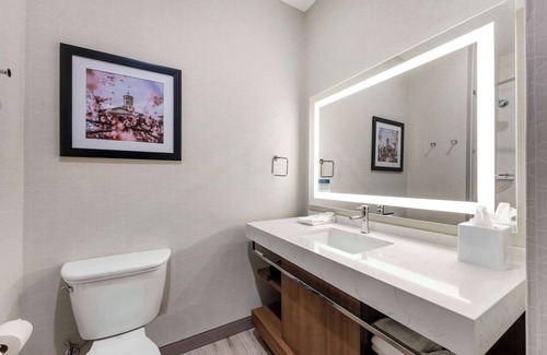 Gallatin Hotel | Comfort Inn & Suites Gallatin - Nashville Metro
