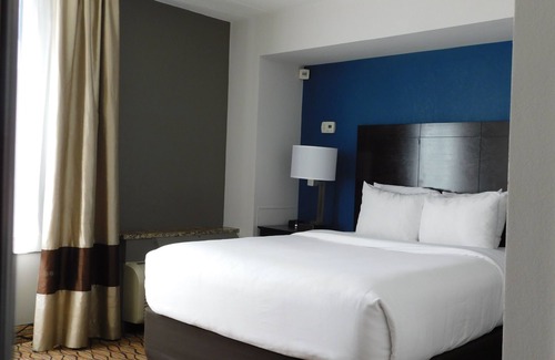 Concordville Hotel | Comfort Inn & Suites Glen Mills - West Chester