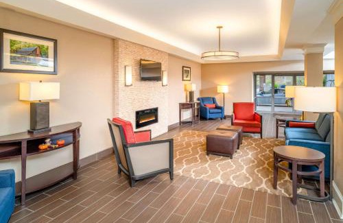 Grundy Hotel | Comfort Inn & Suites Grundy