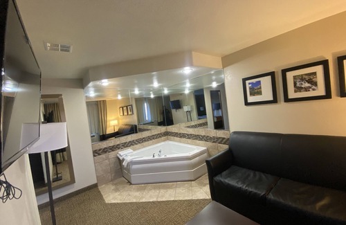 Gunnison Hotel | Comfort Inn & Suites Gunnison - Crested Butte