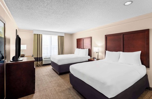 Heath Hotel | Comfort Inn & Suites Heath - Newark South