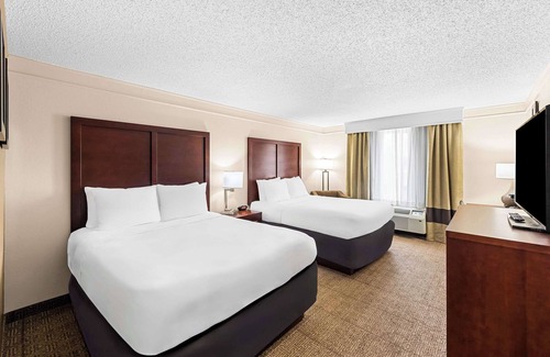 Heath Hotel | Comfort Inn & Suites Heath - Newark South