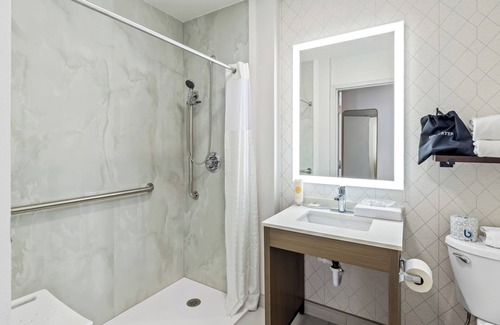 Prince George Hotel | Comfort Inn & Suites Prince George - Fort Lee