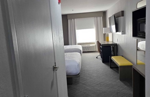 Prince George Hotel | Comfort Inn & Suites Prince George - Fort Lee