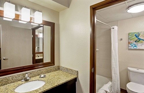 Fruitville Hotel | Comfort Inn & Suites Sarasota I75