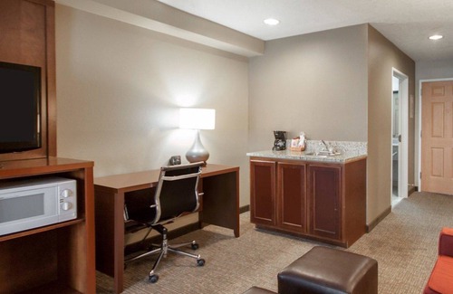 Boise Hotel | Comfort Suites Airport