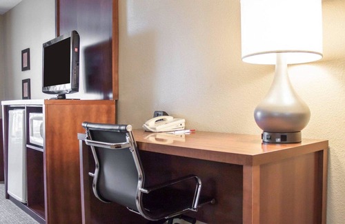 Boise Hotel | Comfort Suites Airport