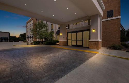 Kedron Hotel | Comfort Suites Columbia I-65