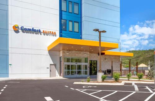 Gatlinburg Hotel | Comfort Suites Gatlinburg Downtown-Convention Center