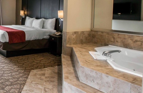 San Onofre Hotel | Comfort Suites San Clemente Beach