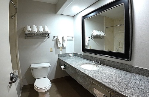 Westchase Hotel | Comfort Suites Westchase Houston Energy Corridor