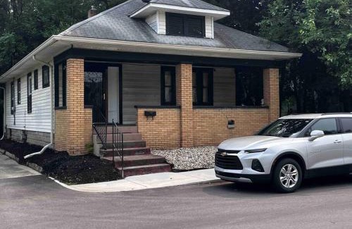 Indianapolis House | Comfortable 2-Bdrm Spacious Home with Wifi & Patio