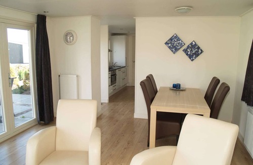 Langeberg Ski Chalet | Comfortable chalet near Brunssummerheide