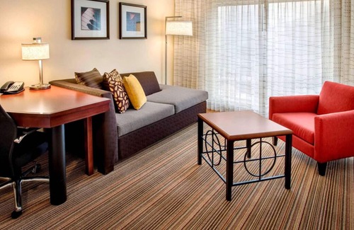 Westborough House | Comfortable Countryside Stay! Free Parking, Onsite Pool, Pet-friendly Property