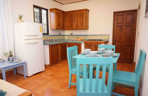 Junquillal House | Comfortable family home with great pool -3 min from Playa Blanca