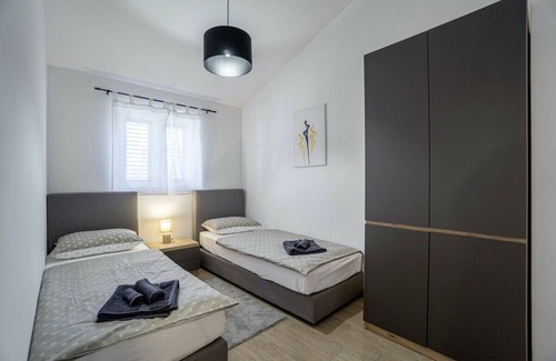 Radini House | Comfortable holiday home with 2 bedrooms and 2 bathrooms, only 4 km to the beach
