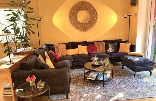 Velsstraße Apartment | Comfortable Holiday Home in Bochum