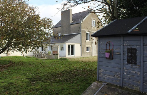 Plozevet House | Comfortable house (10 persons), 1,5 km from the sea (Finistère Sud - Bretagne)
