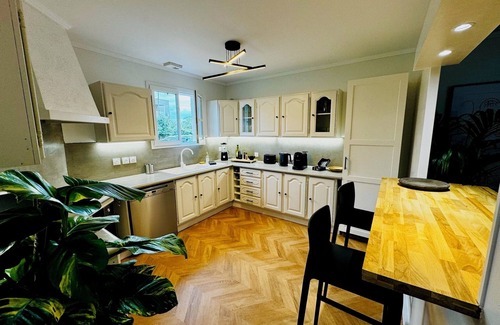 Lalande-Grand Selve Villa | Comfortable house with Jacuzzi in Toulouse