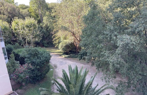 Mazargues Apartment | Comfortable new apartment in a peaceful location