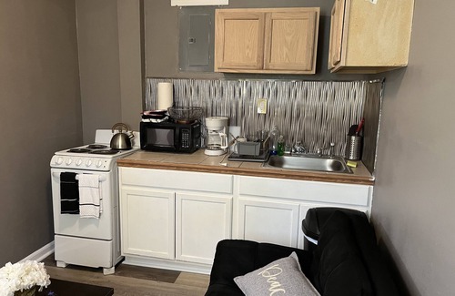 LaPlace Apartment | Comfortable Safe Stay