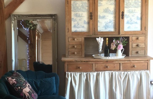 Blagdon Apartment | Comfortable self-catering studio Blagdon