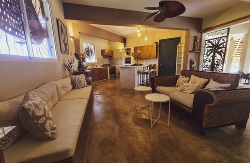 Las Galeras Villa | Comfortable Villa walking beach distance