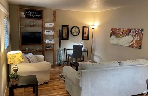 Lakewood Apartment | Comfy 2 Bedroom Apartment #1