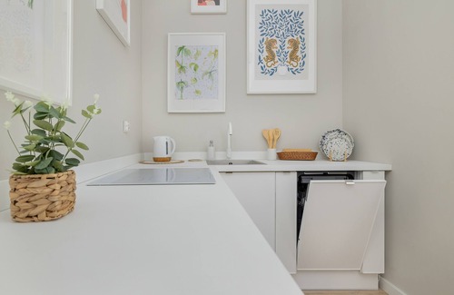 Katowice Apartment | Comfy Apartment Opolska by Renters
