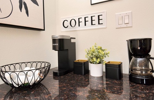 Garden Oaks House | Comfy beautiful home, minutes from heights/downtown