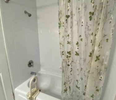 Bramalea House | Comfy Private Room