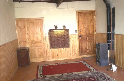 Fores House | Comfy stone house with views on Trail of Cisters 110km Barcelona